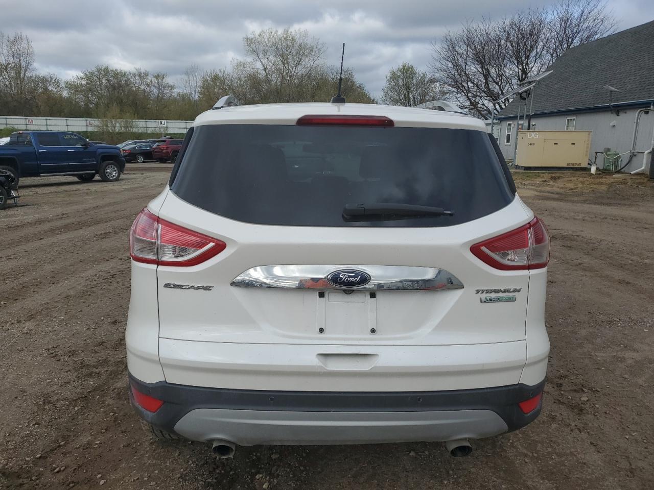 1FMCU0J95EUD71598 2014 Ford Escape Titanium