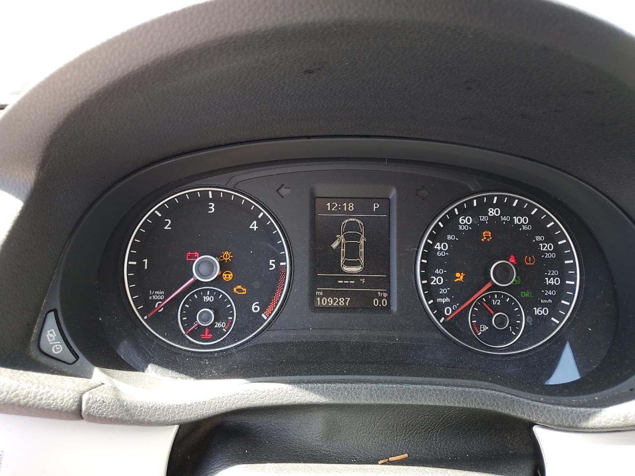 1VWBN7A35DC133592 2013 Volkswagen Passat Se