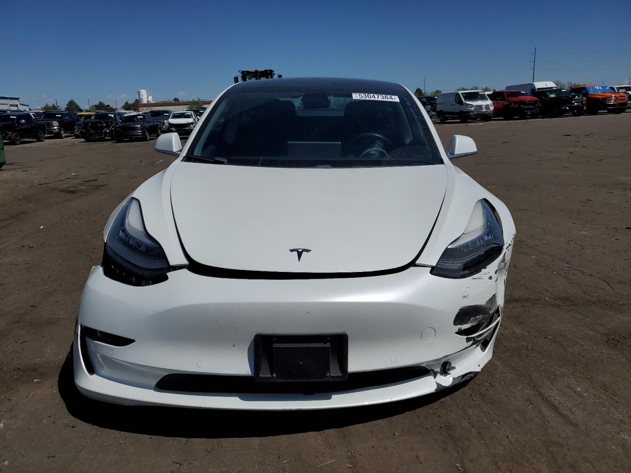 2019 Tesla Model 3 vin: 5YJ3E1EB9KF365750