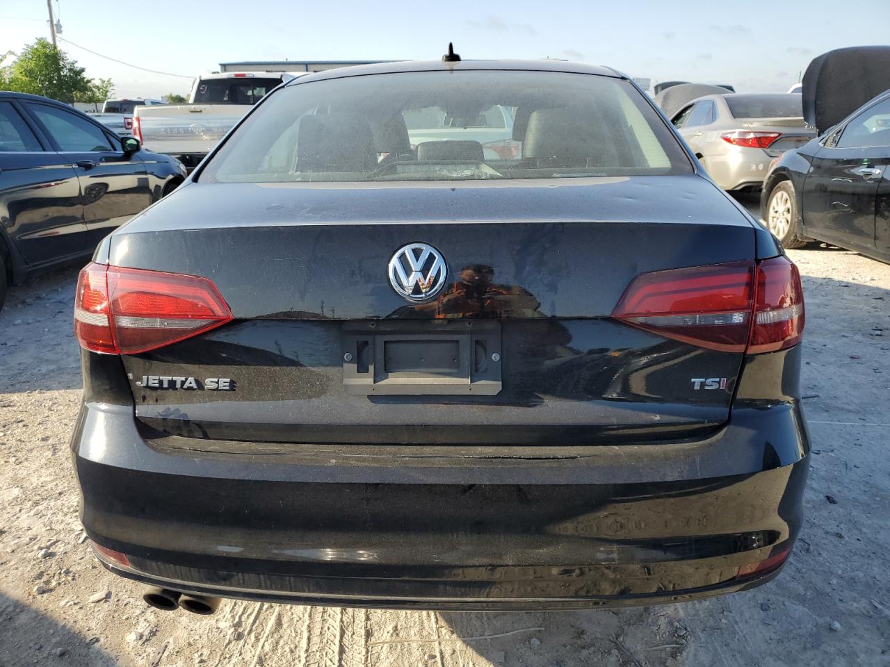 3VWDB7AJ5HM267359 2017 Volkswagen Jetta Se