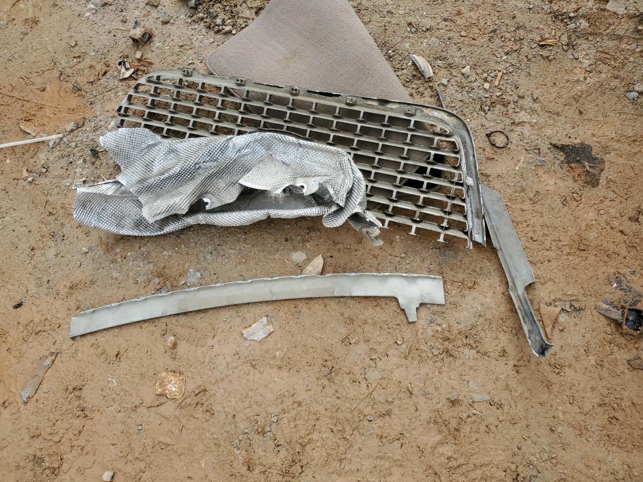 1FMFU18595LA47162 2005 Ford Expedition Eddie Bauer