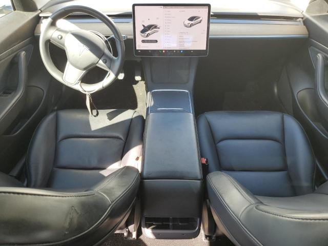  TESLA MODEL 3 2021 Білий