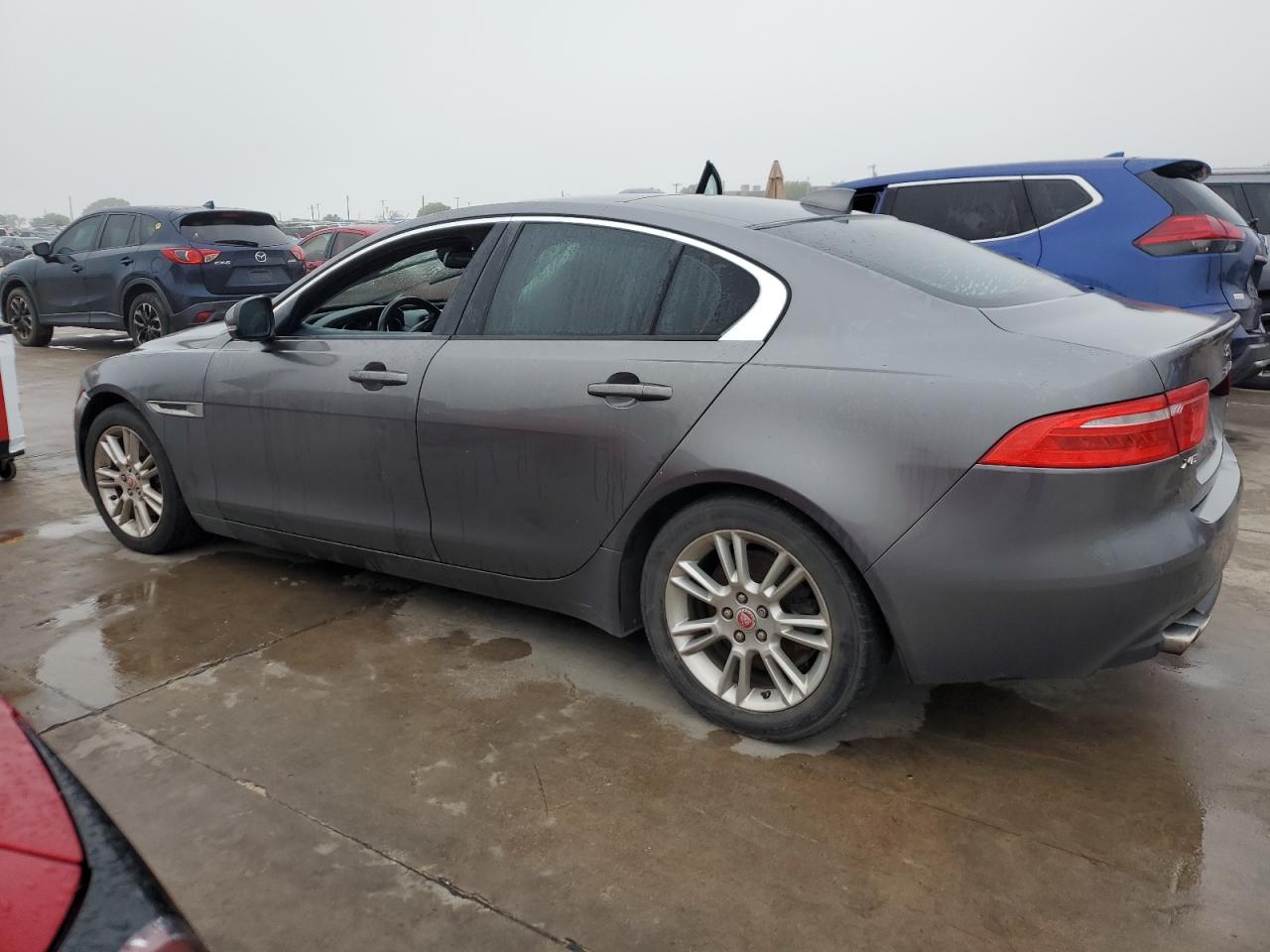 SAJAD4BN2HA968469 2017 Jaguar Xe Premium