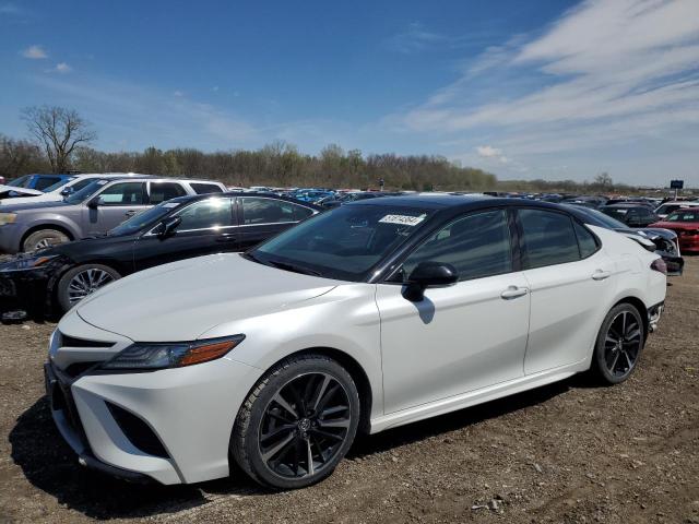 VIN 4T1B61HK7KU174559 2019 Toyota Camry, Xse no.1