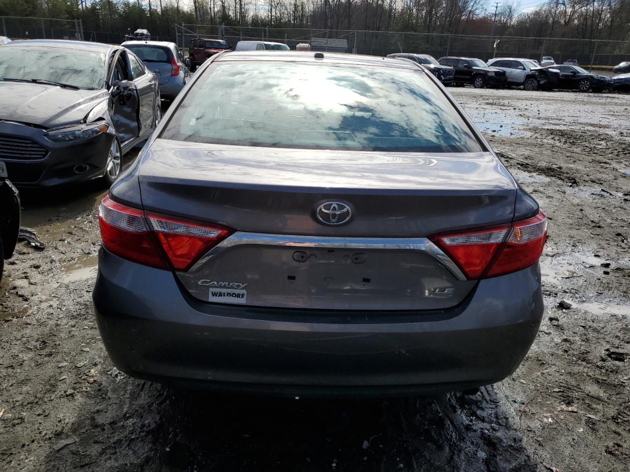 4T4BF1FK3GR542896 2016 Toyota Camry Le