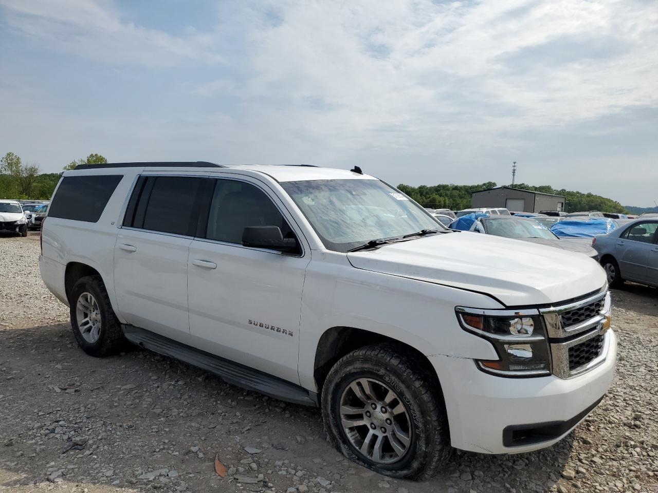 1GNSCJKC8FR274684 2015 Chevrolet Suburban C1500 Lt