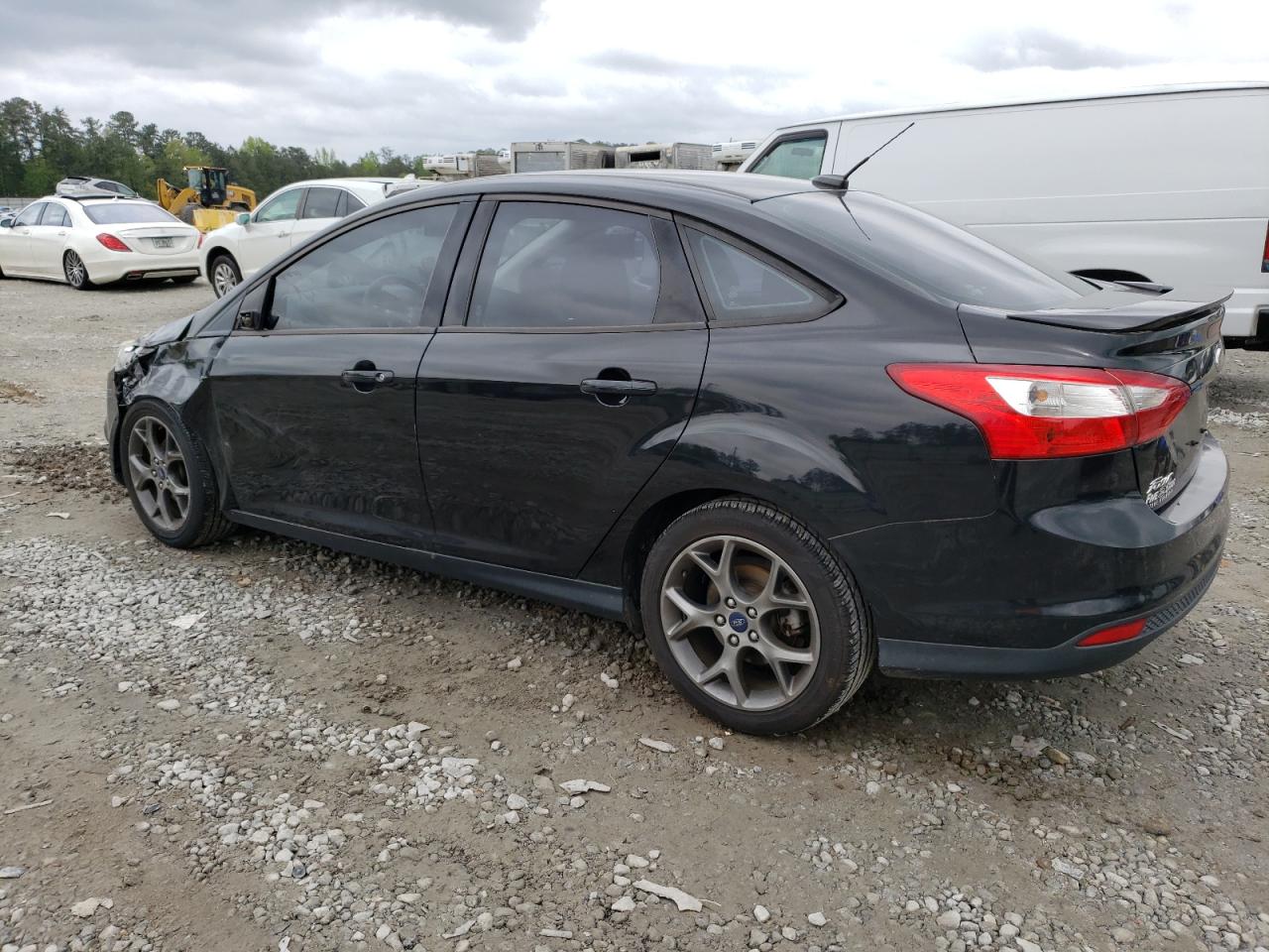 1FADP3F22DL326805 2013 Ford Focus Se