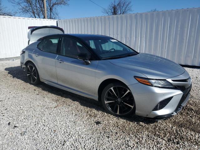 Vin: 4t1bz1hk8ju001297, lot: 50079854, toyota camry xse 20184