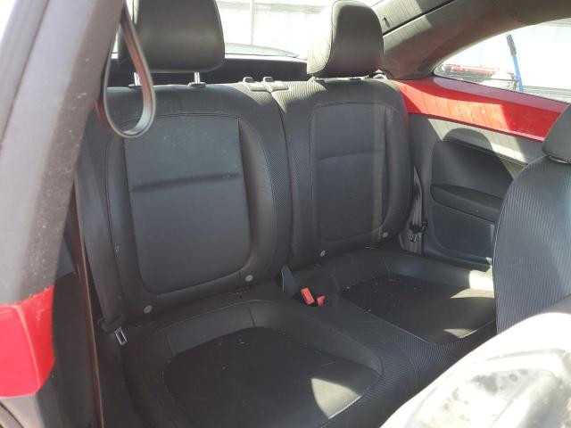 2016 VOLKSWAGEN BEETLE SE - 3VWJ17AT5GM632144