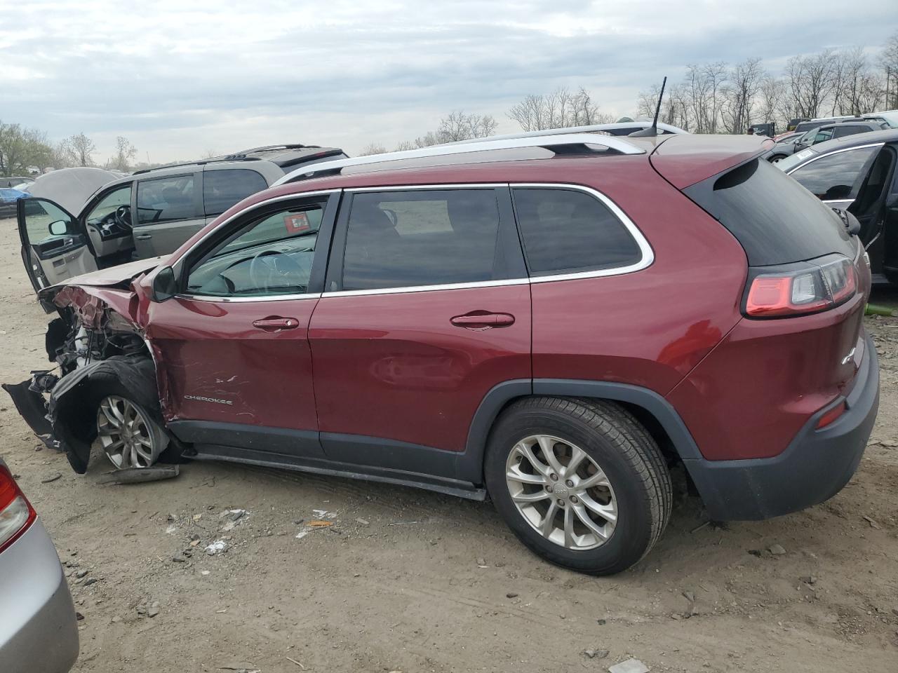 1C4PJMCX4KD336936 2019 Jeep Cherokee Latitude