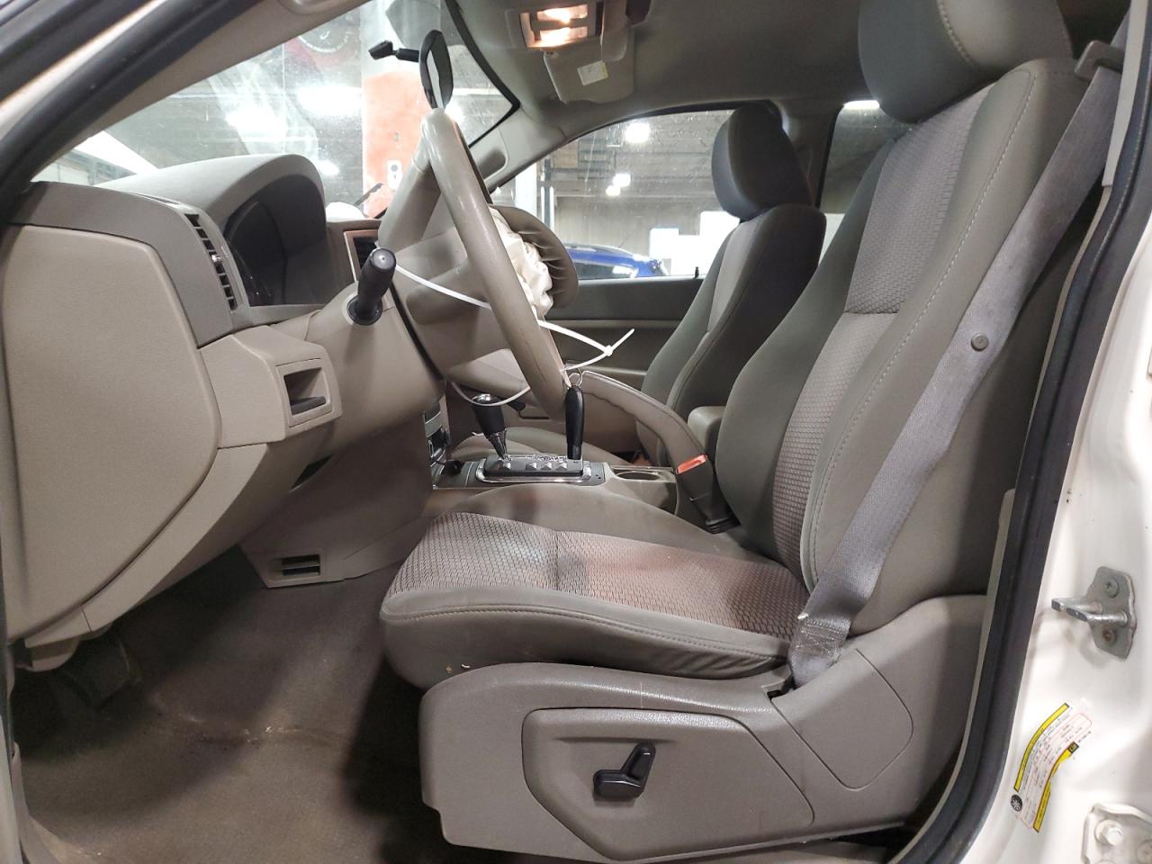 1J8GR48K48C139116 2008 Jeep Grand Cherokee Laredo