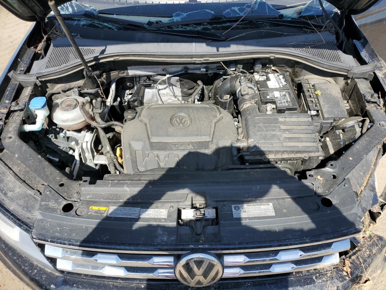 3VV2B7AX3KM198677 2019 Volkswagen Tiguan Se