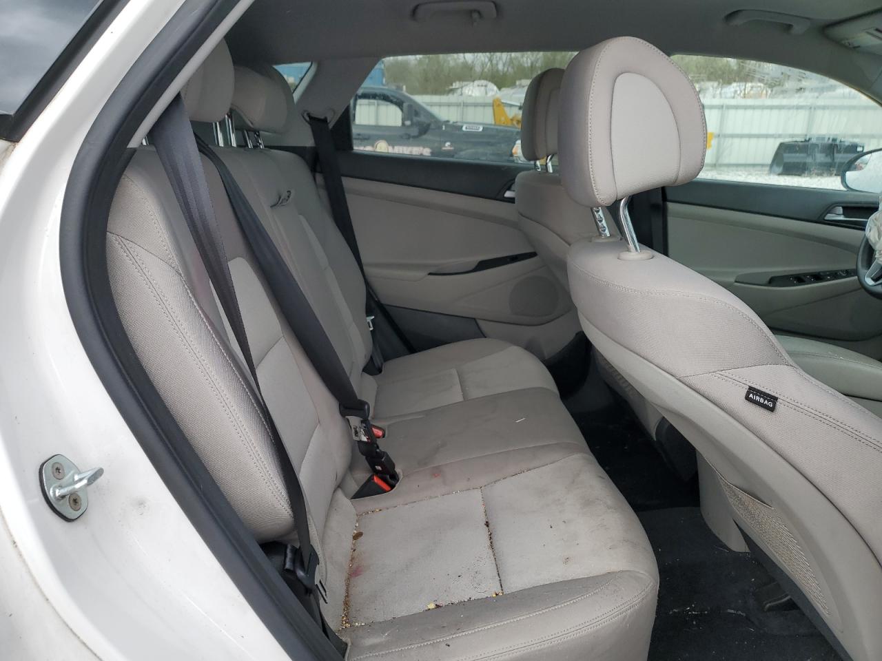 KM8J33A27GU197549 2016 Hyundai Tucson Limited