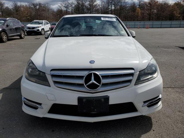 VIN WDDGF8AB1DR261043 2013 Mercedes-Benz C-Class, 3... no.5