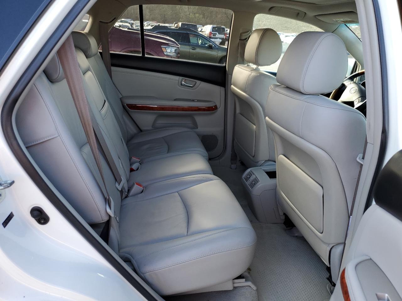 2T2HA31U45C060679 2005 Lexus Rx 330