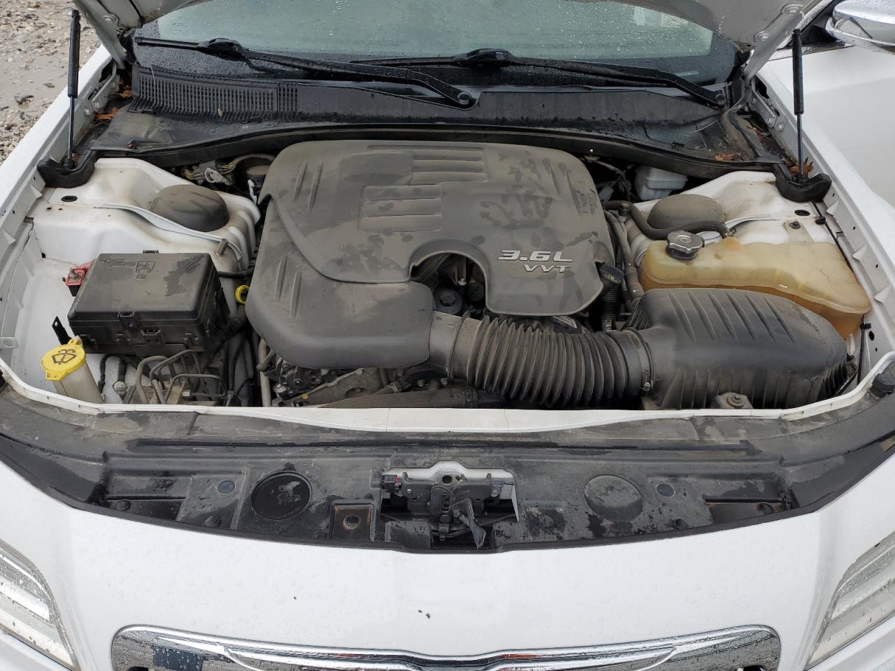 2C3CA5CG4BH538669 2011 Chrysler 300 Limited