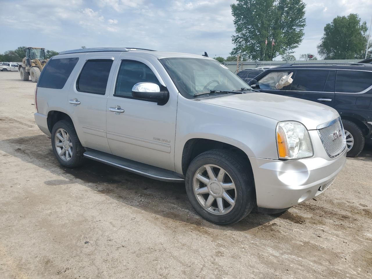 1GKS2EEF6DR339896 2013 GMC Yukon Denali