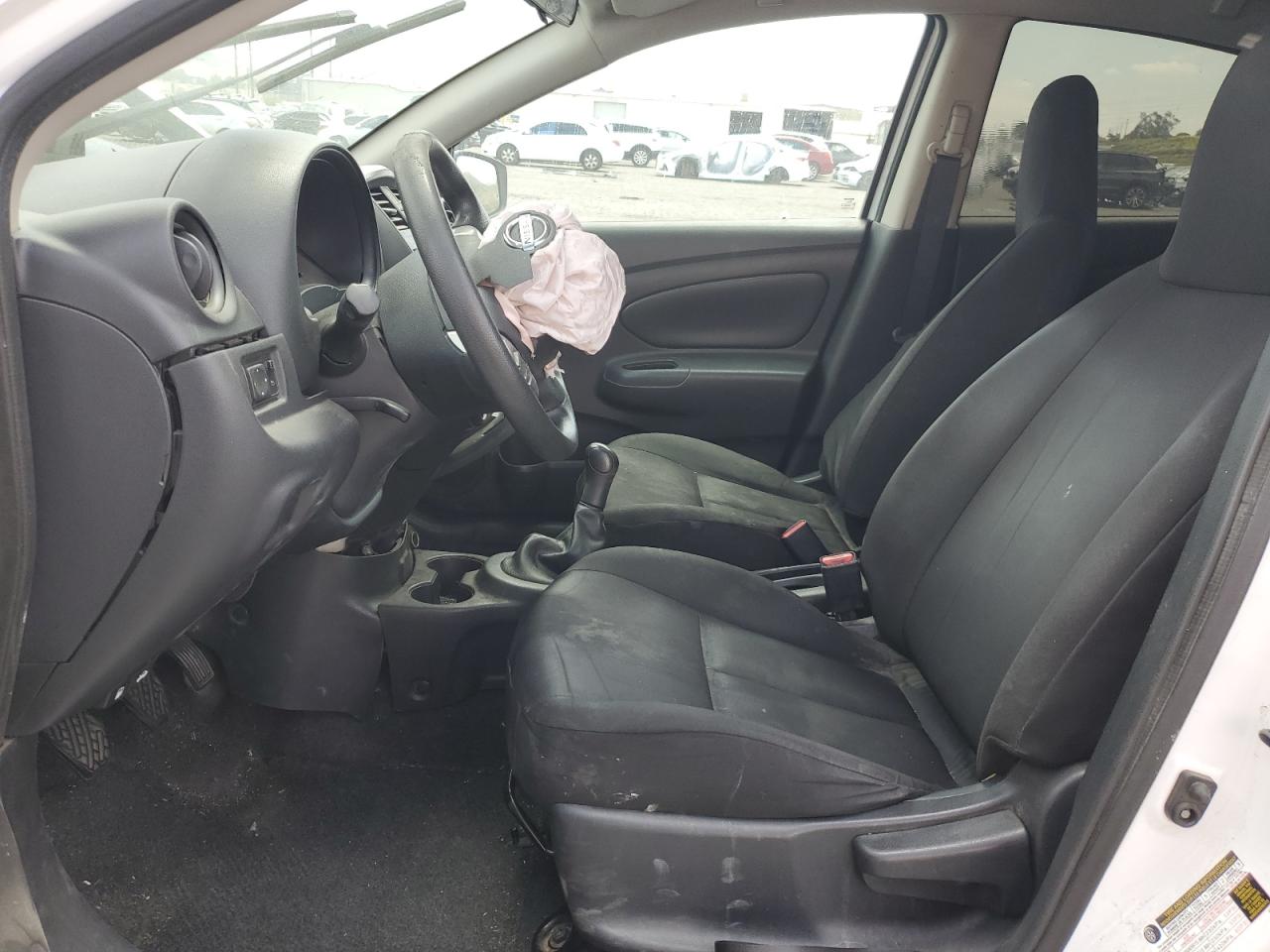 3N1CN7AP2HL833965 2017 Nissan Versa S