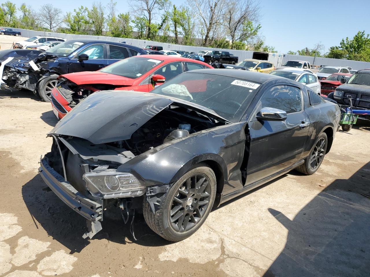 2014 Ford Mustang vin: 1ZVBP8AM8E5226296