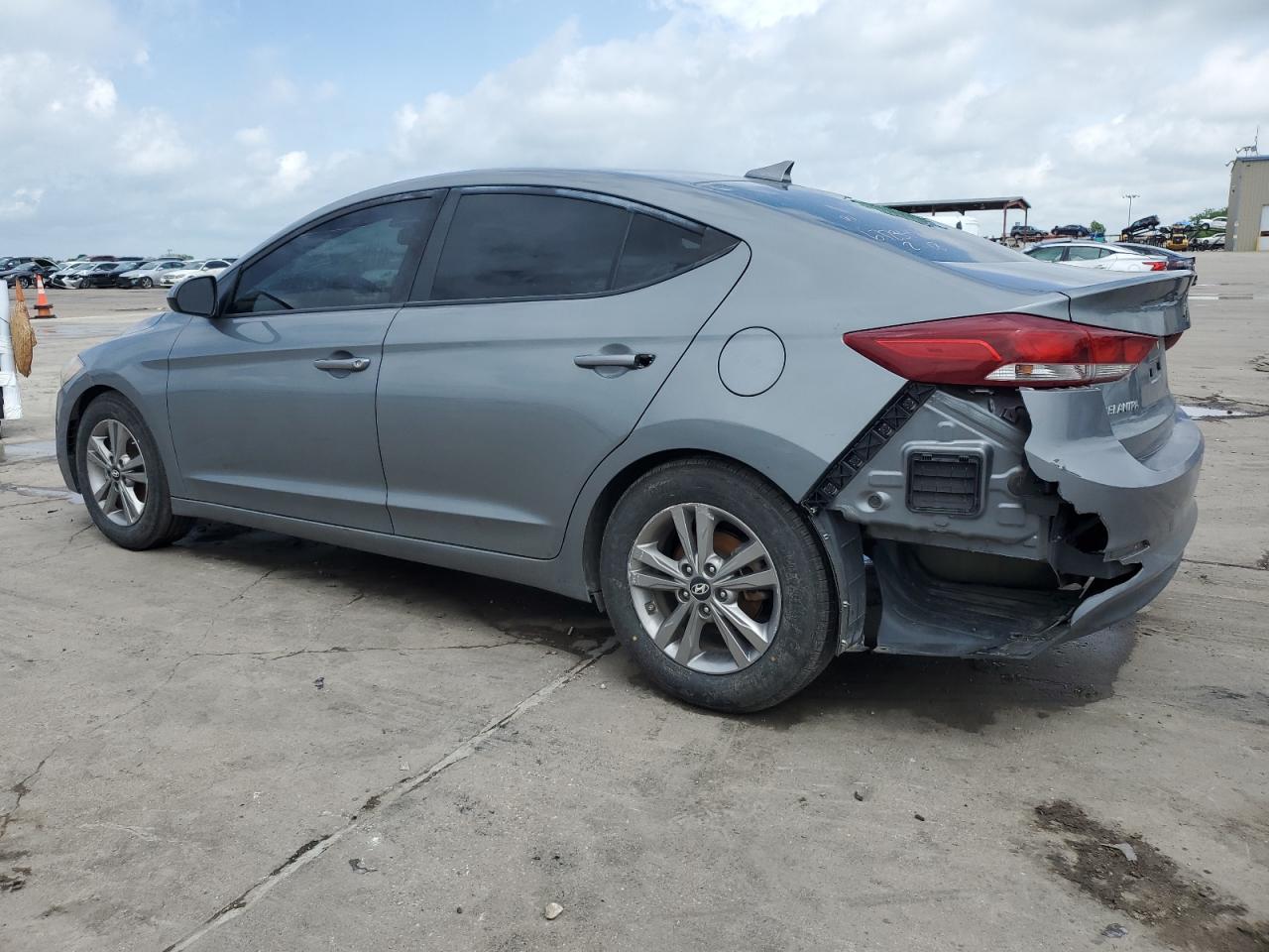 KMHD84LF1JU609671 2018 Hyundai Elantra Sel