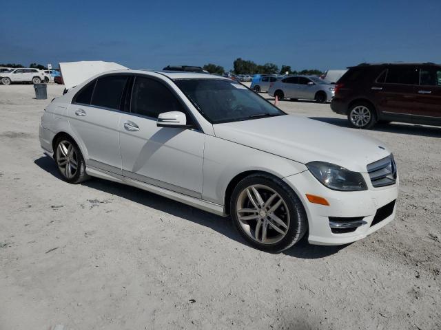 2013 Mercedes-Benz C 250 VIN: WDDGF4HB1DR299239 Lot: 52291434