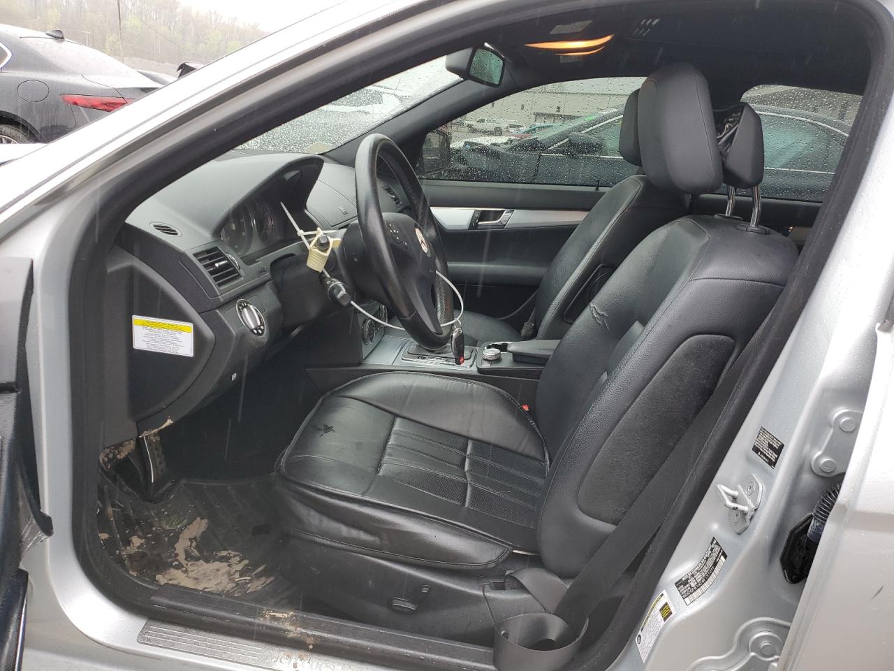 WDDGF81X28F131095 2008 Mercedes-Benz C 300 4Matic