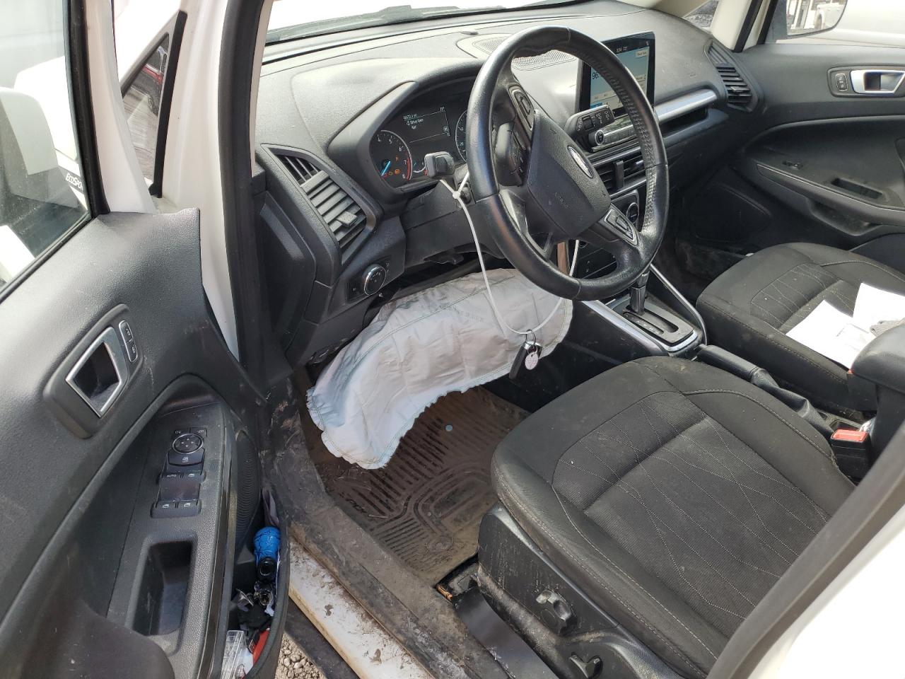 MAJ6S3GLXKC298165 2019 Ford Ecosport Se