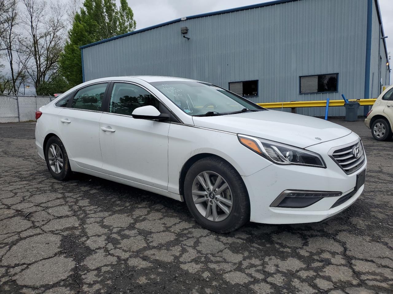 5NPE24AF1FH204571 2015 Hyundai Sonata Se