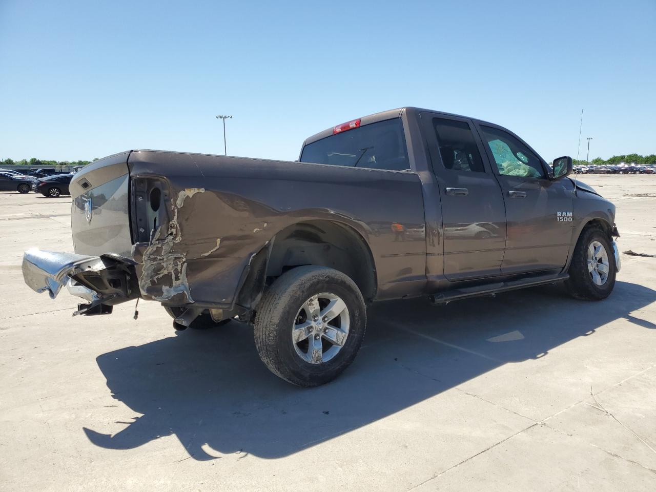 1C6RR6FGXJS340869 2018 Ram 1500 St