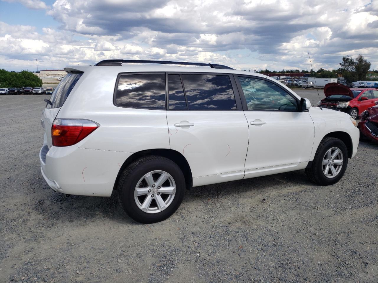 5TDBK3EH1AS017035 2010 Toyota Highlander