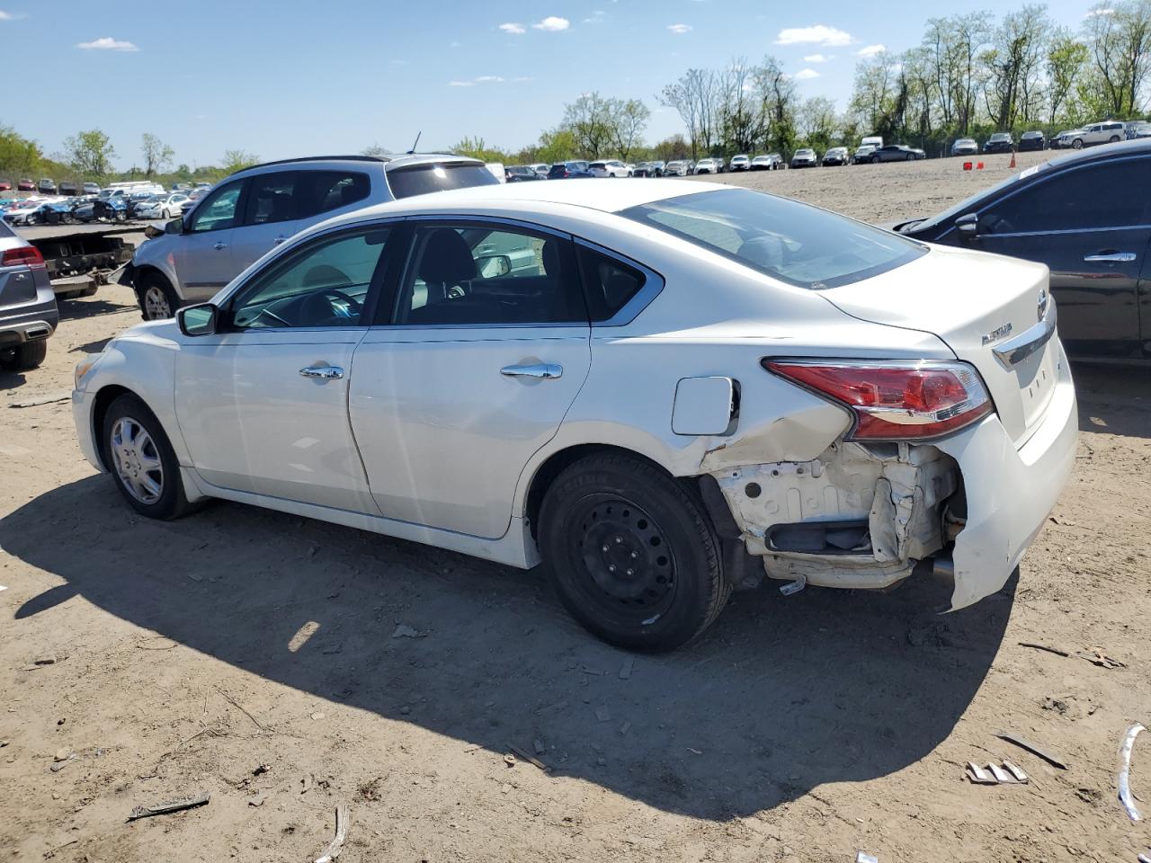 1N4AL3AP1EC132852 2014 Nissan Altima 2.5