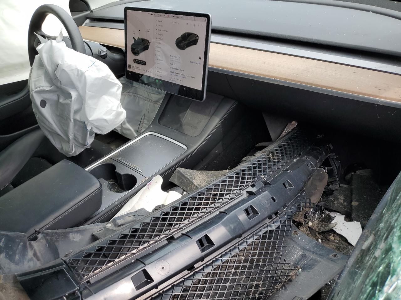 Фото: 5YJ3E1EB4MF858304 - 8