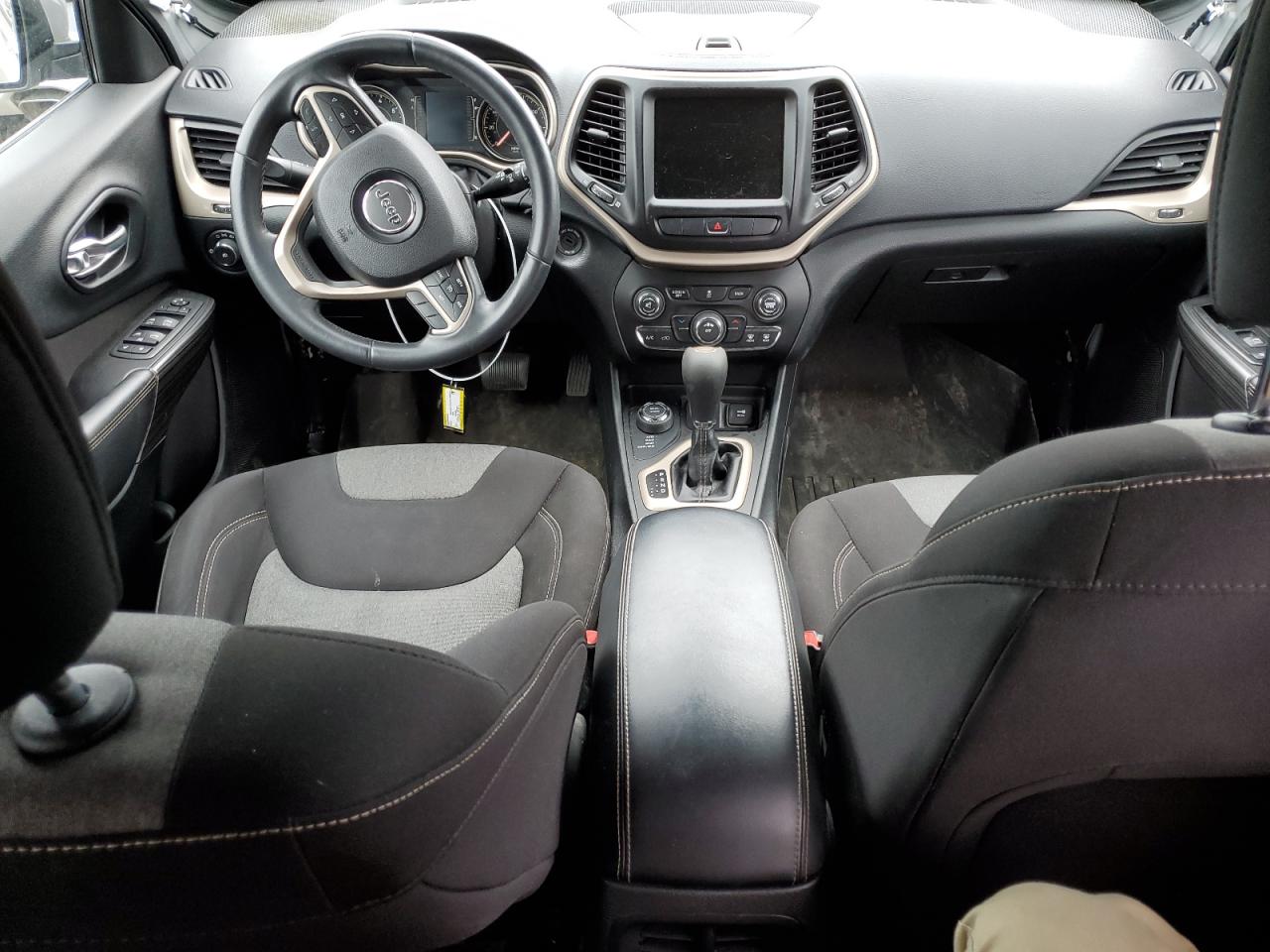 1C4PJMCB3EW147403 2014 Jeep Cherokee Latitude