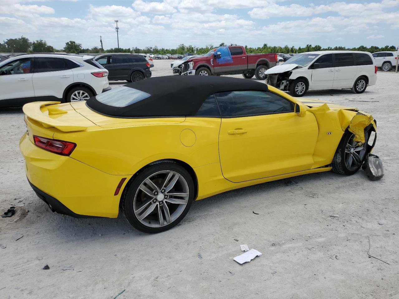 1G1FB3DS8J0150479 2018 Chevrolet Camaro Lt