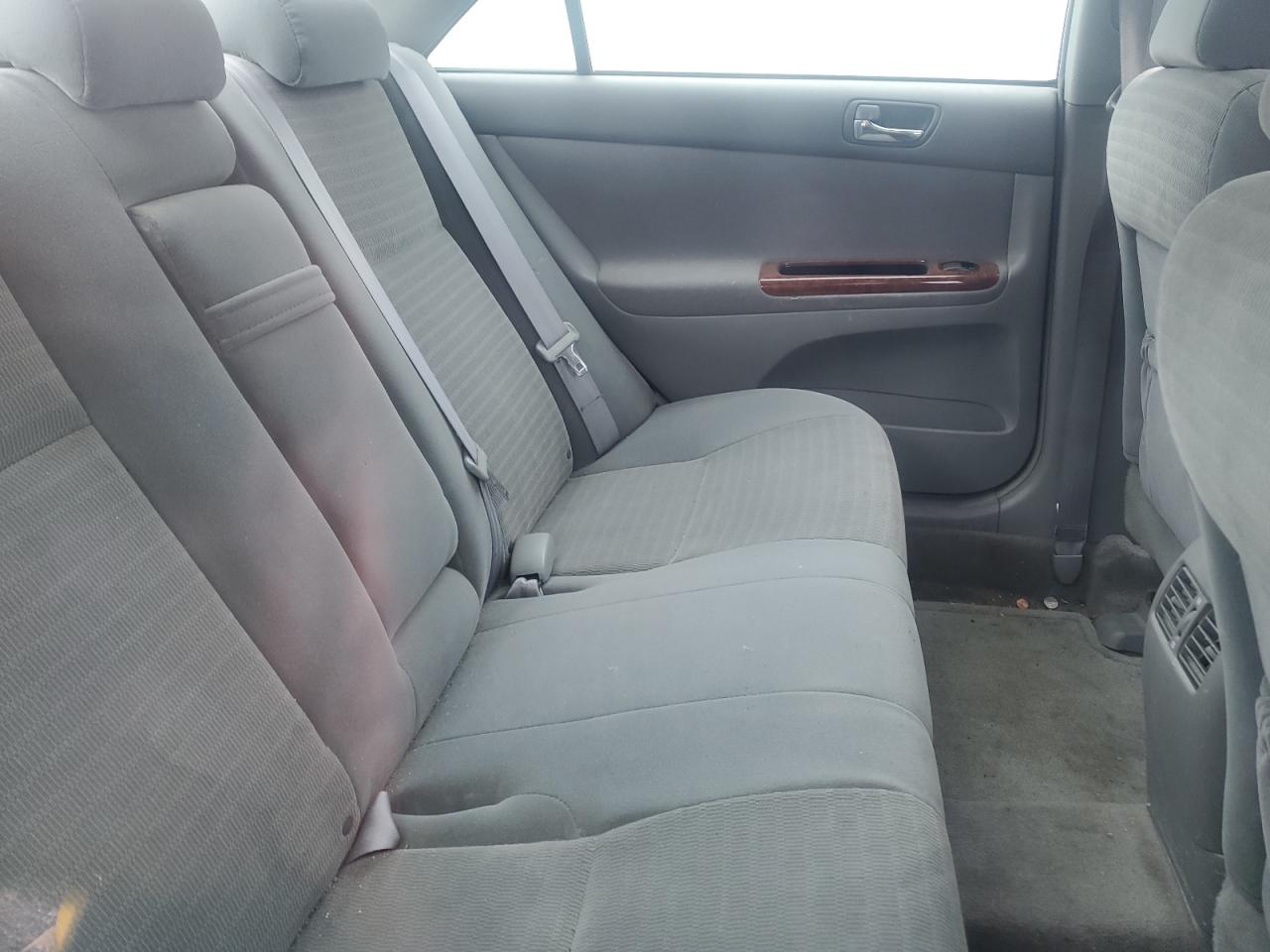 4T1BE30K65U610882 2005 Toyota Camry Le