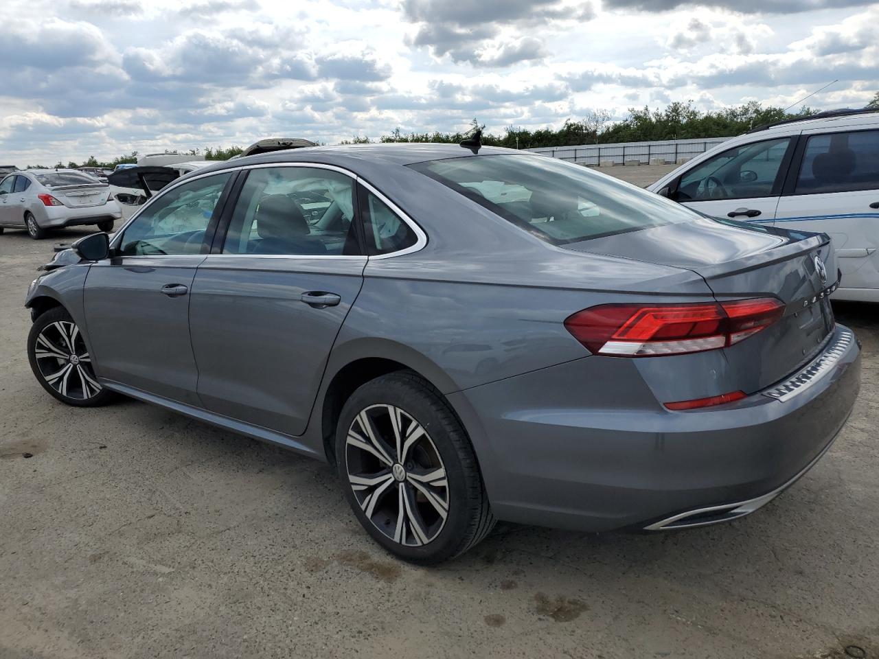 2021 Volkswagen Passat Se vin: 1VWSA7A35MC006692