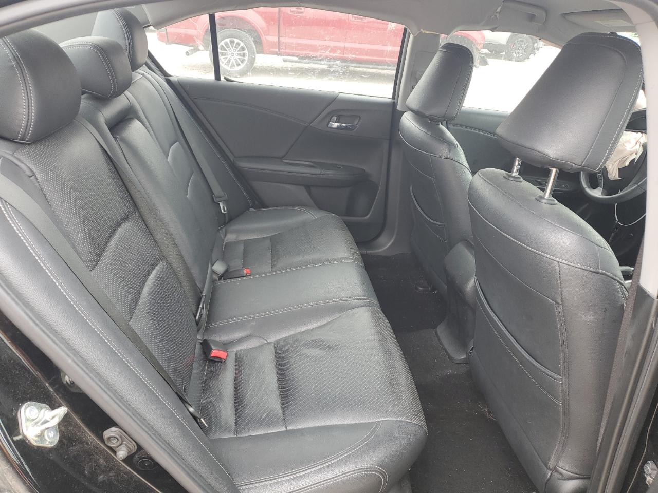 1HGCR2F50FA119902 2015 Honda Accord Sport