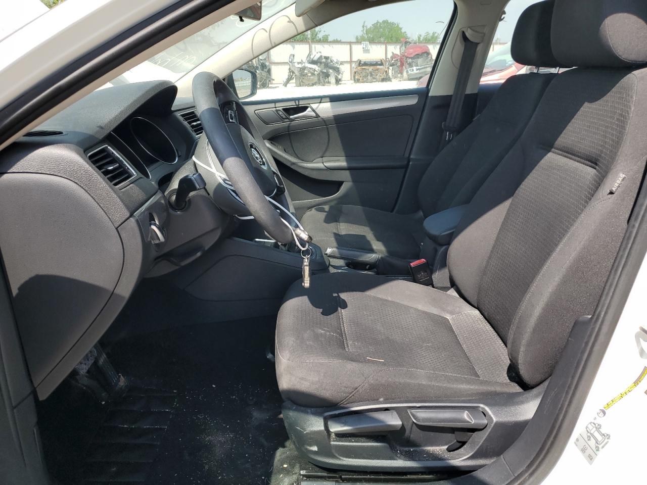 3VWD67AJ1GM262680 2016 Volkswagen Jetta Se