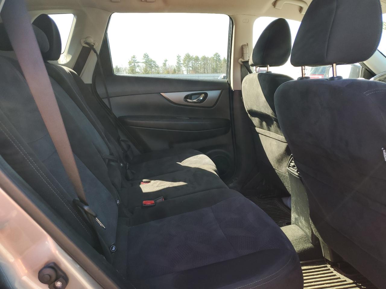 KNMAT2MVXFP584551 2015 Nissan Rogue S