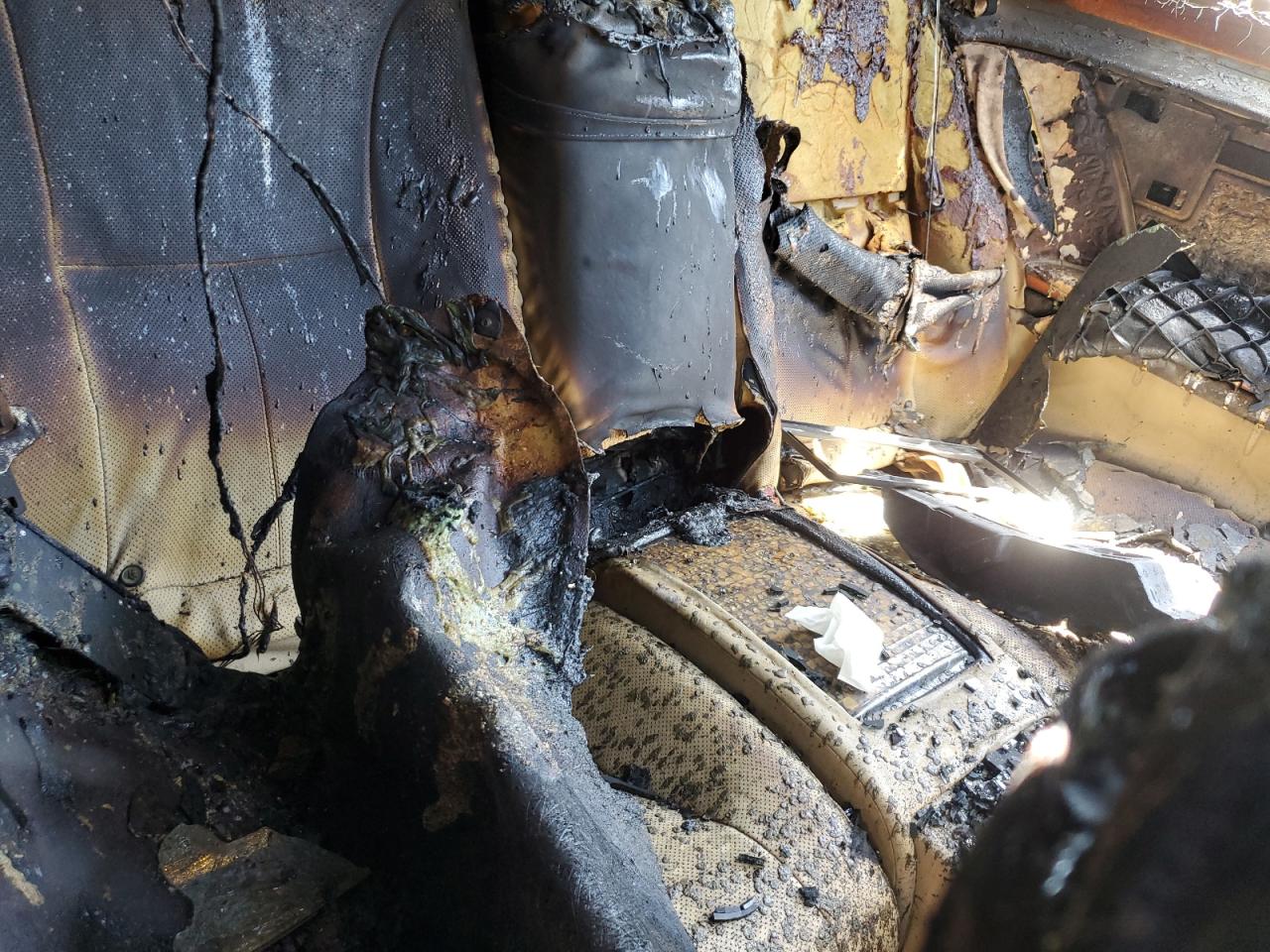 WDDEJ9EB0BA026053 2011 Mercedes-Benz Cl 550 4Matic