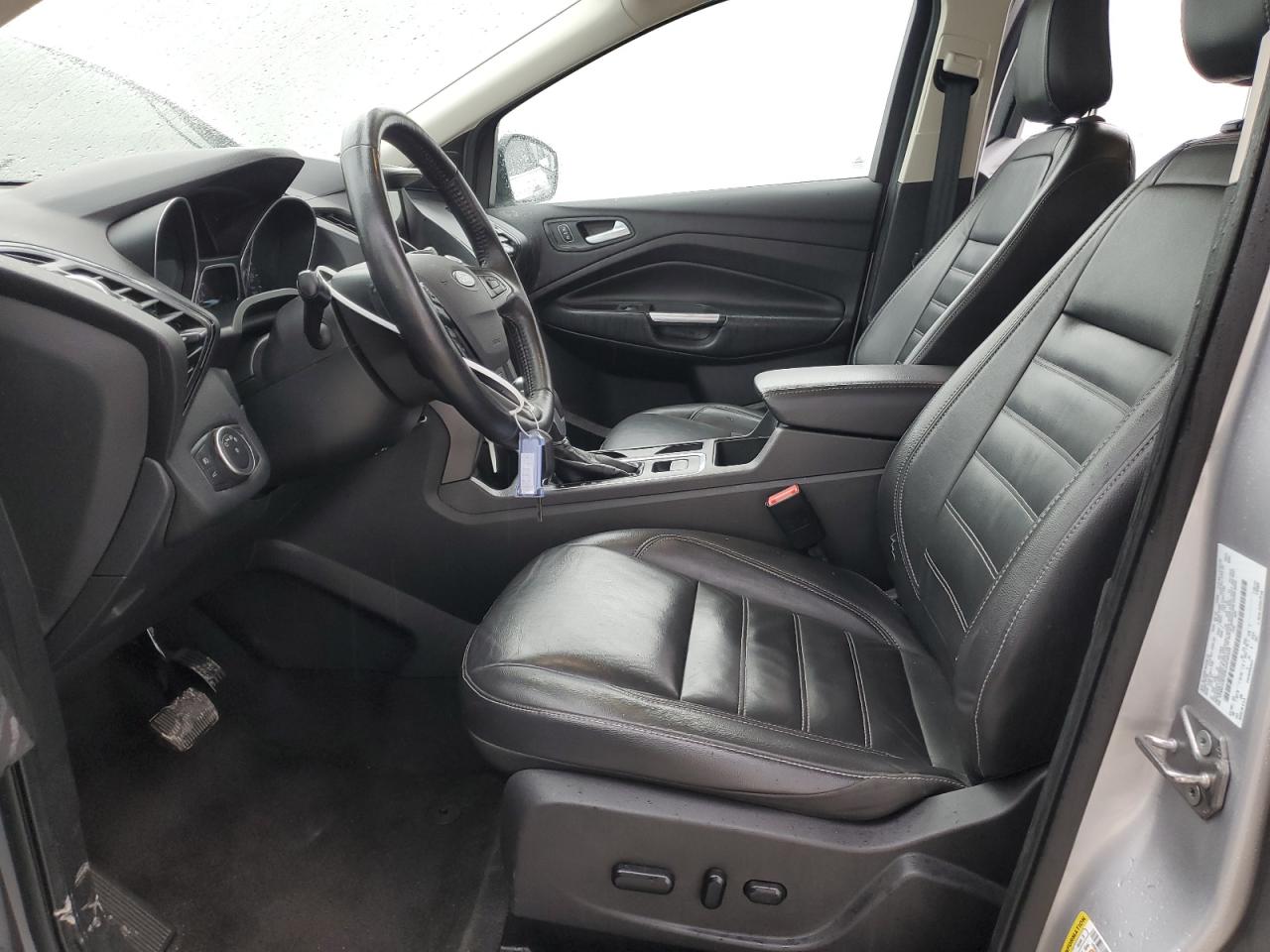 1FMCU9HD9JUD40525 2018 Ford Escape Sel