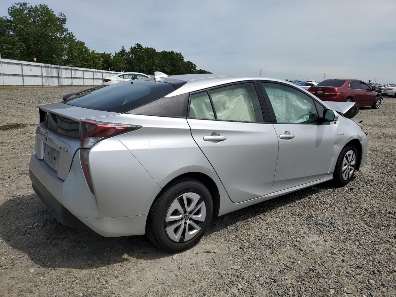 JTDKARFUXH3040293 2017 Toyota Prius