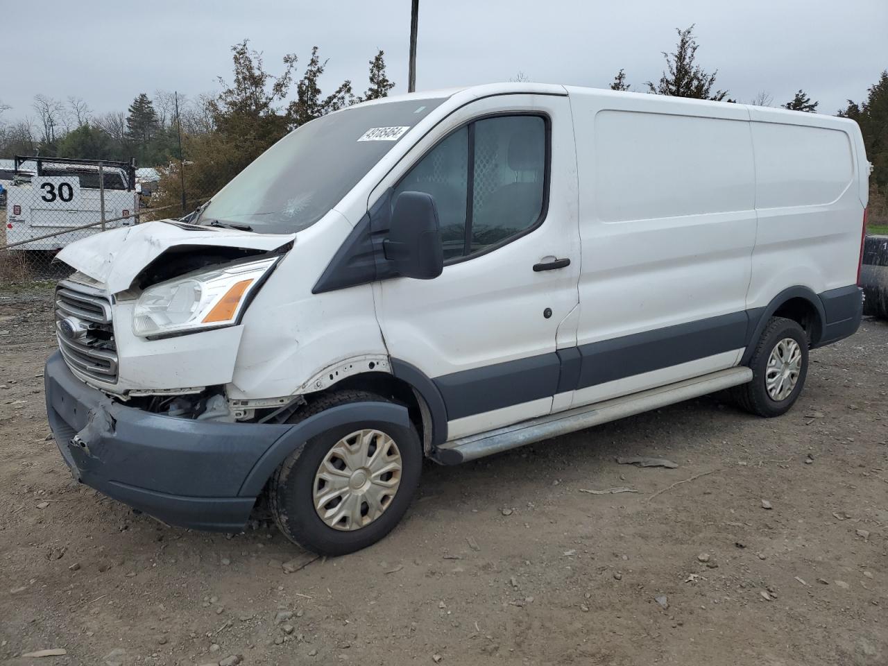 VIN: 1FTYR1ZM2GKA23217 2016 FORD TRANSIT