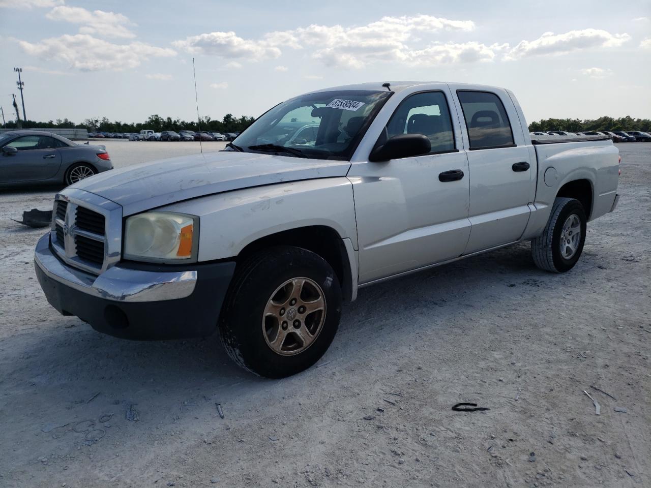 1D7HE48K35S341833 2005 Dodge Dakota Quad Slt