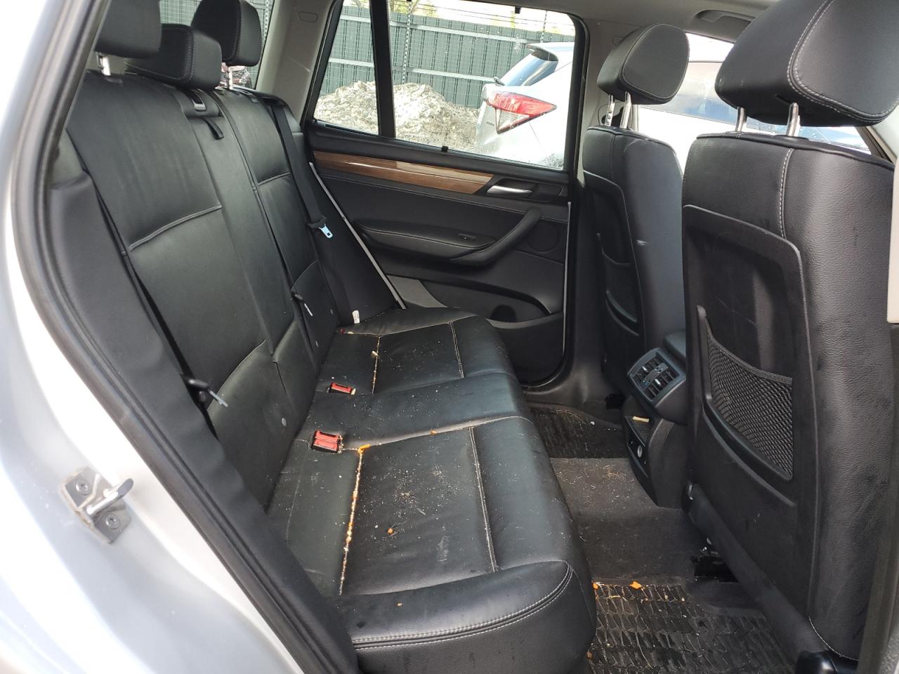 5UXWX7C59BL734982 2011 BMW X3 xDrive35I