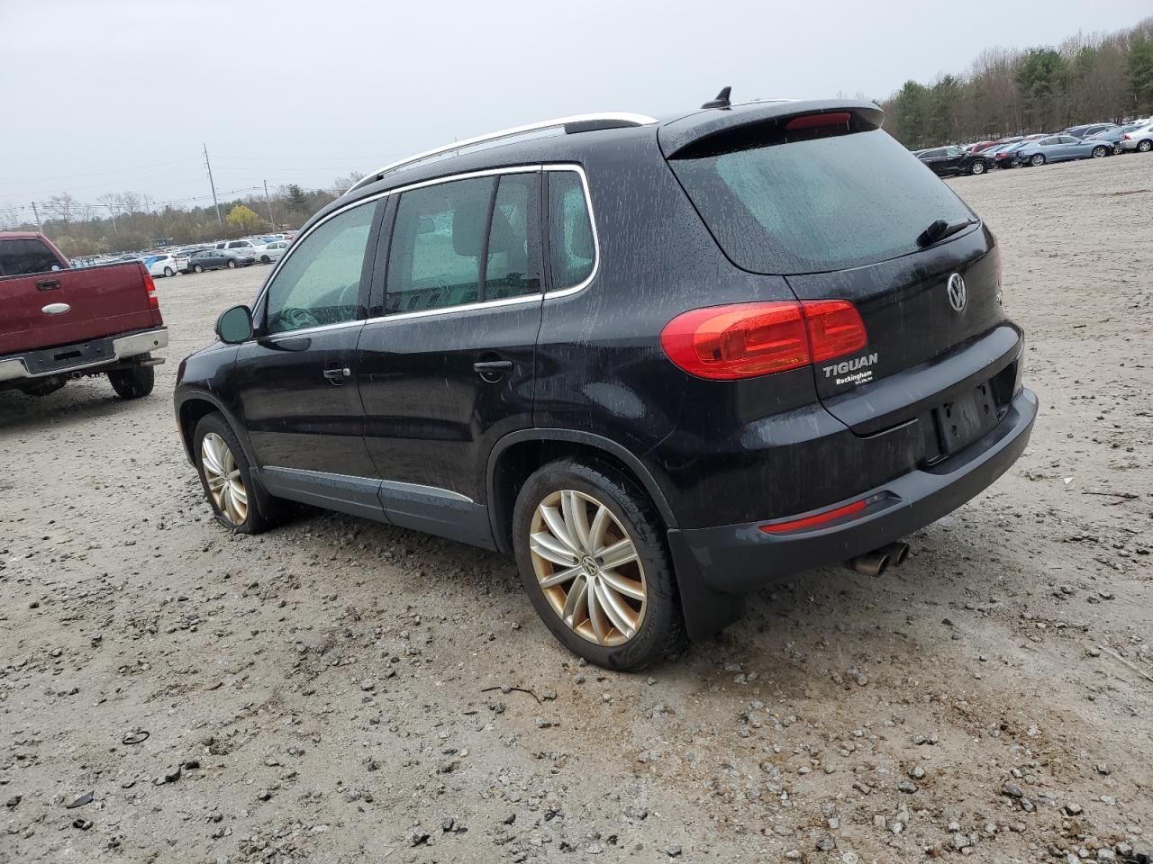 WVGBV7AX6FW572089 2015 Volkswagen Tiguan S