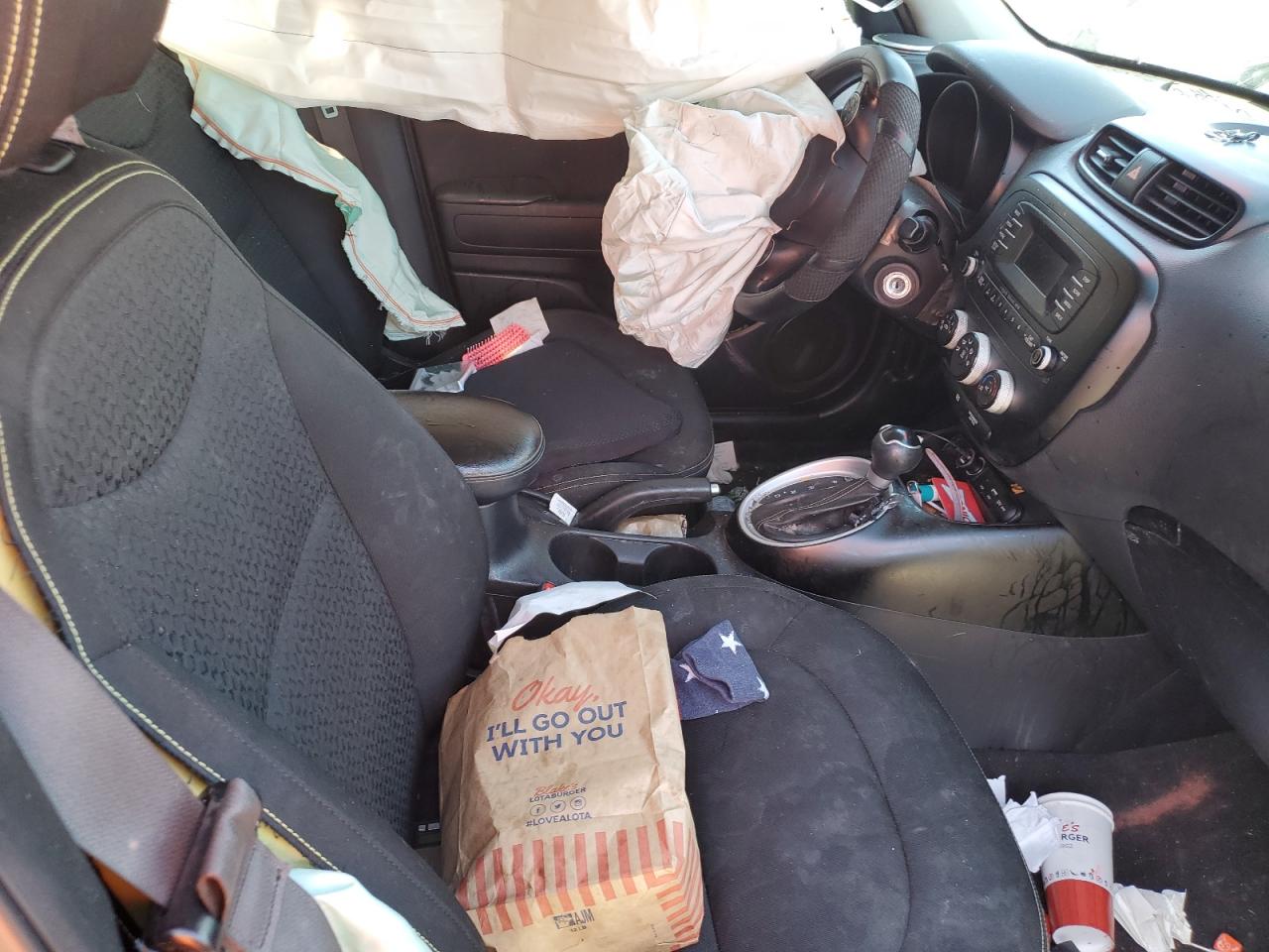 KNDJP3A54F7175833 2015 Kia Soul +