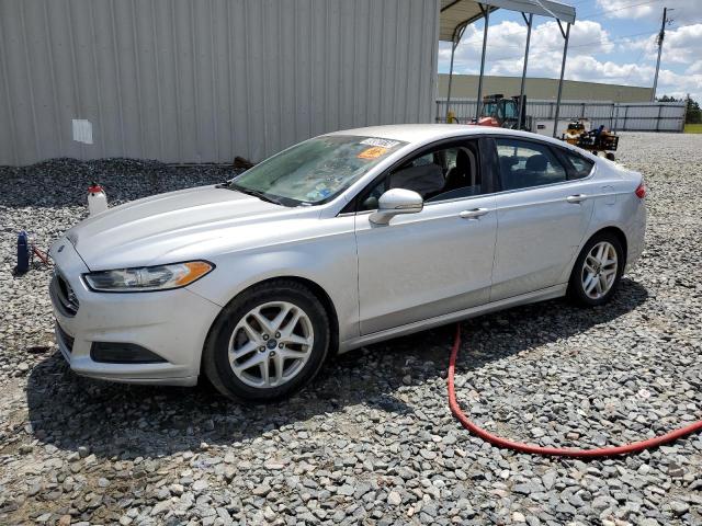 Lot #2508197447 2016 FORD FUSION SE salvage car