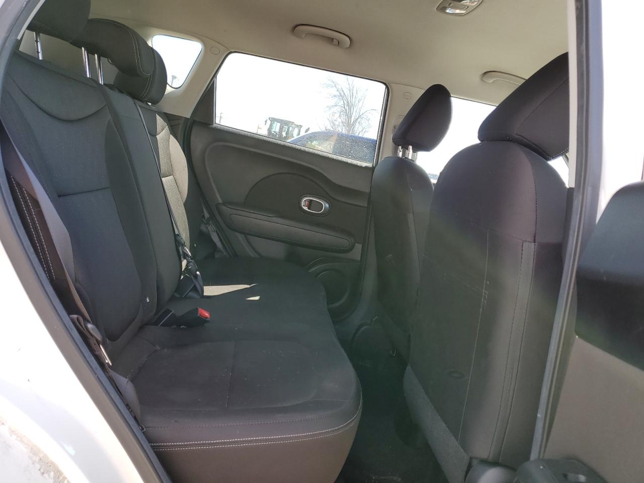 KNDJN2A20G7844168 2016 Kia Soul