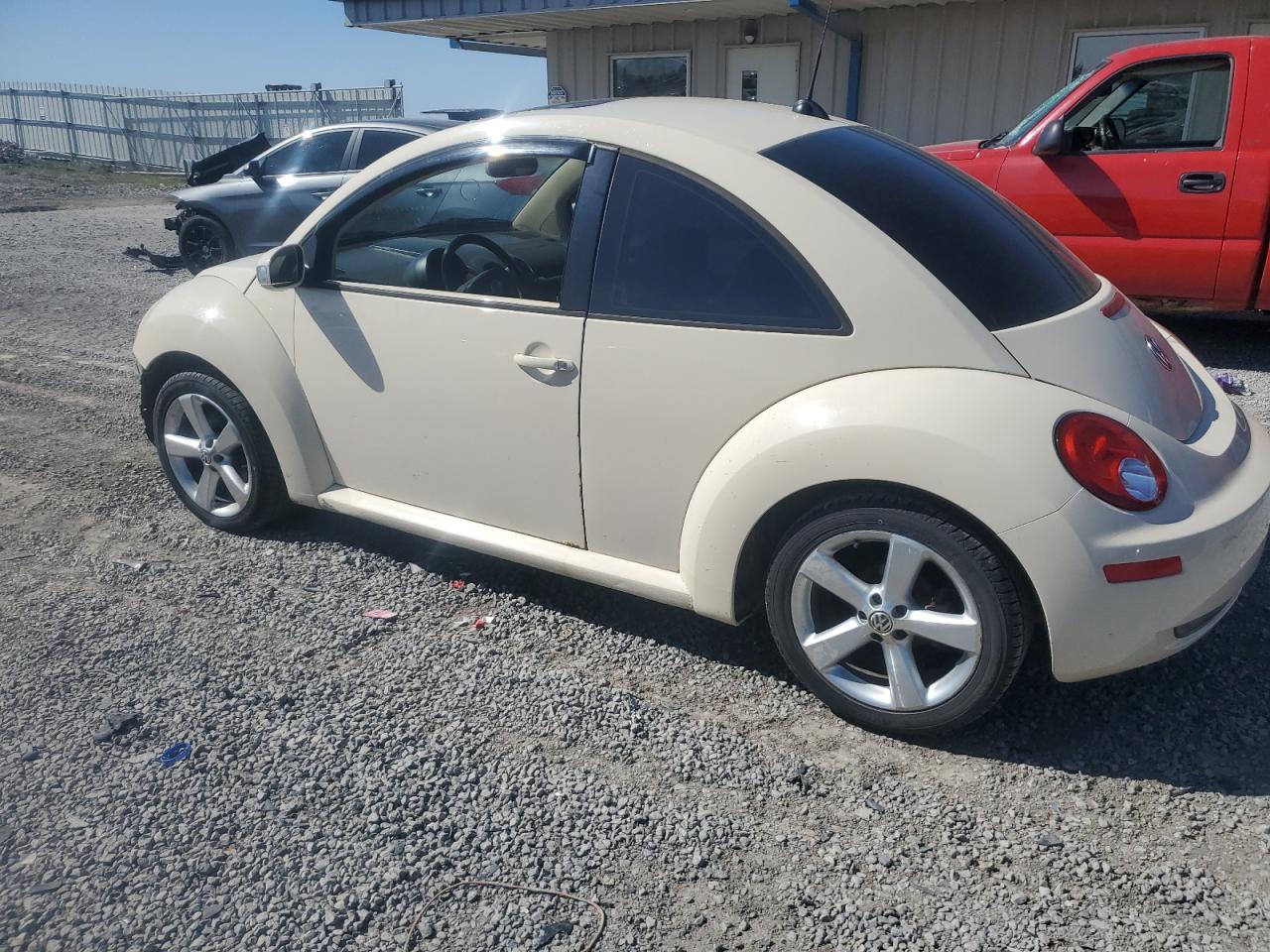 3VWSR31C76M421189 2006 Volkswagen New Beetle Tdi Option Package 2